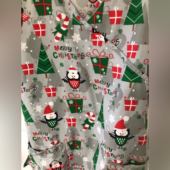 Christmas Scrub Top - Picture 2 of 4